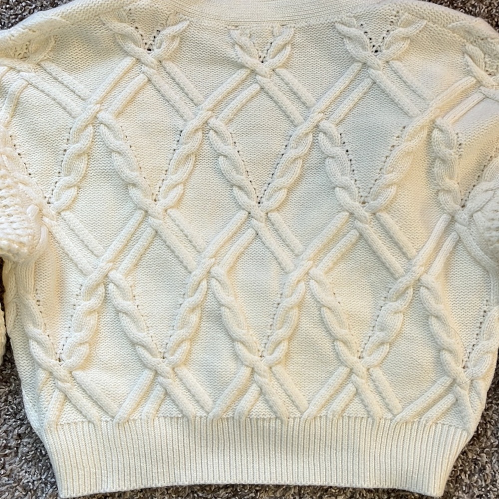 Like New Fashion Nova crop sweater - Picture 6 of 6